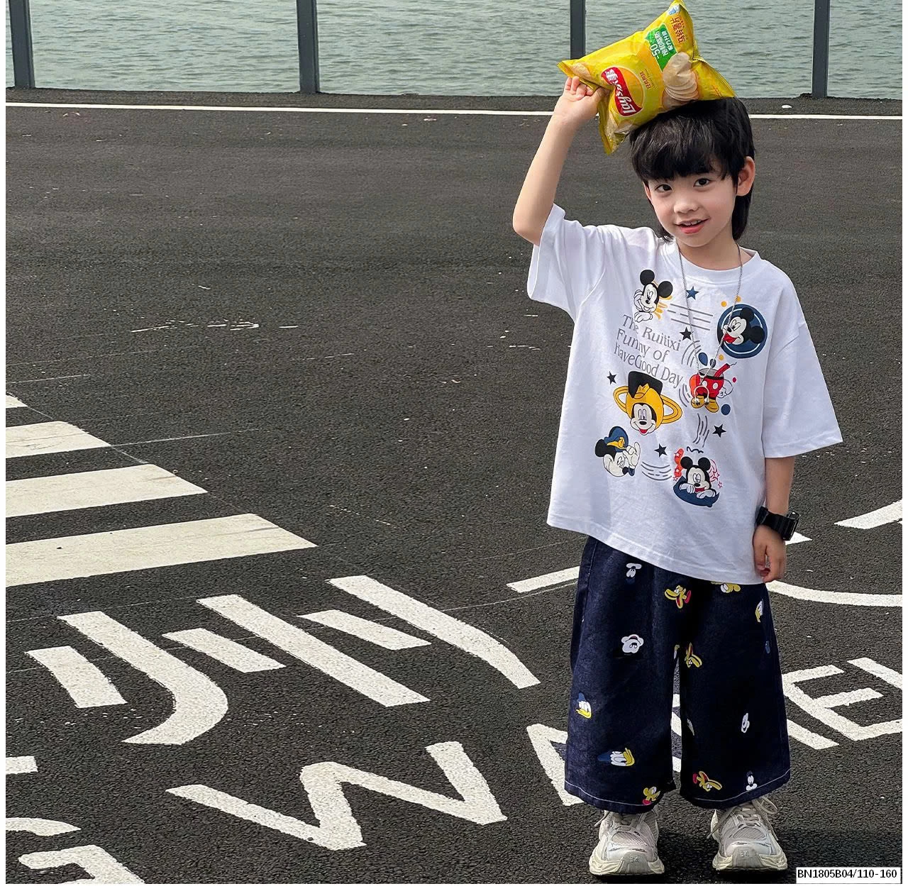 SÉT ÁO THUN MIX QUẦN JEAN MICKEY.