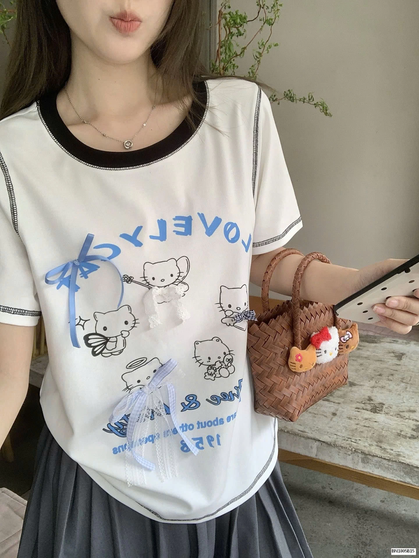 ÁO THUN NƠ MÈO KITTY