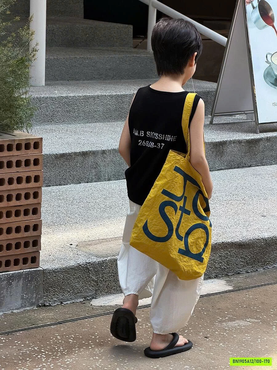 ÁO SÁT NÁCH ĐEN IN CHỮ 26C098 AMBB