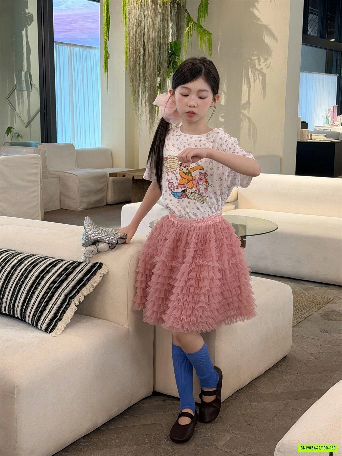 ÁO THUN HOA NHÍ XINH XẮN