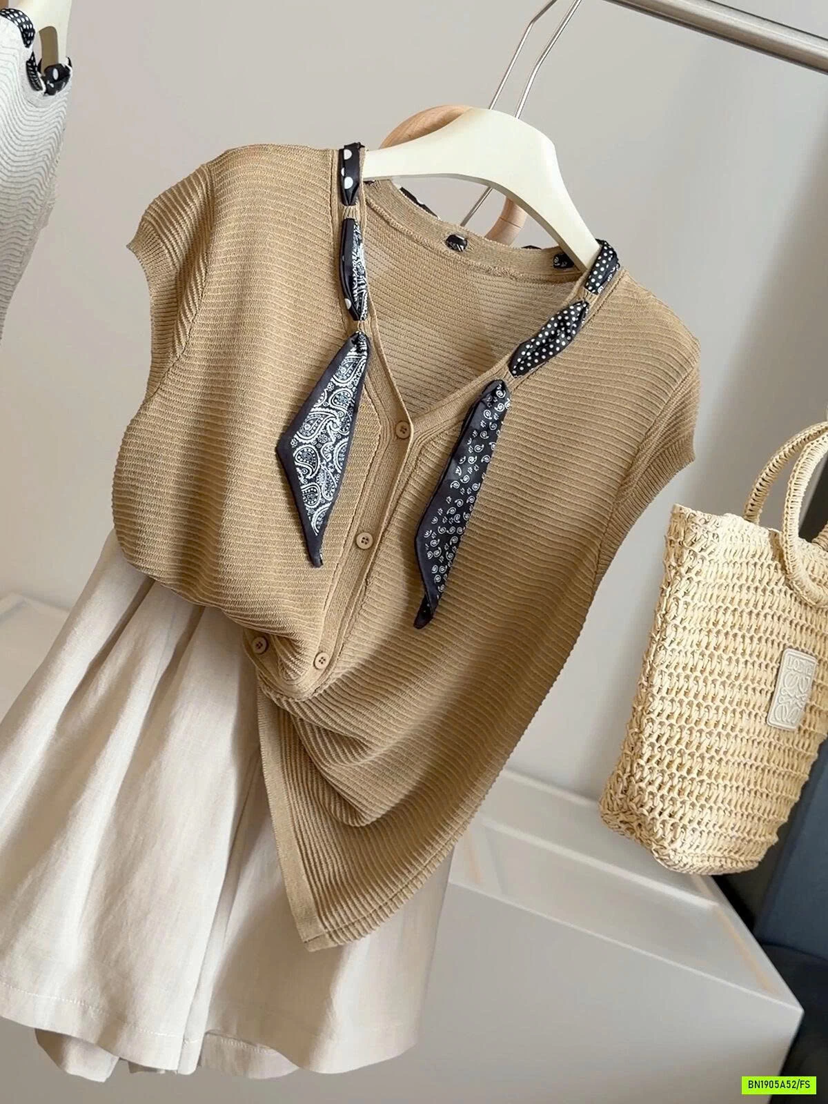 MONTOGHI DỆT PHỐI KHĂN ANNA