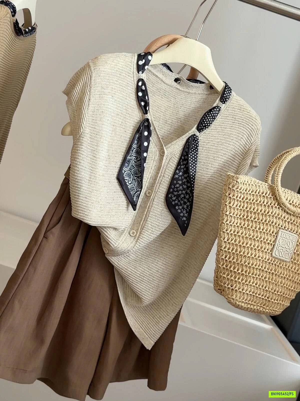 MONTOGHI DỆT PHỐI KHĂN ANNA