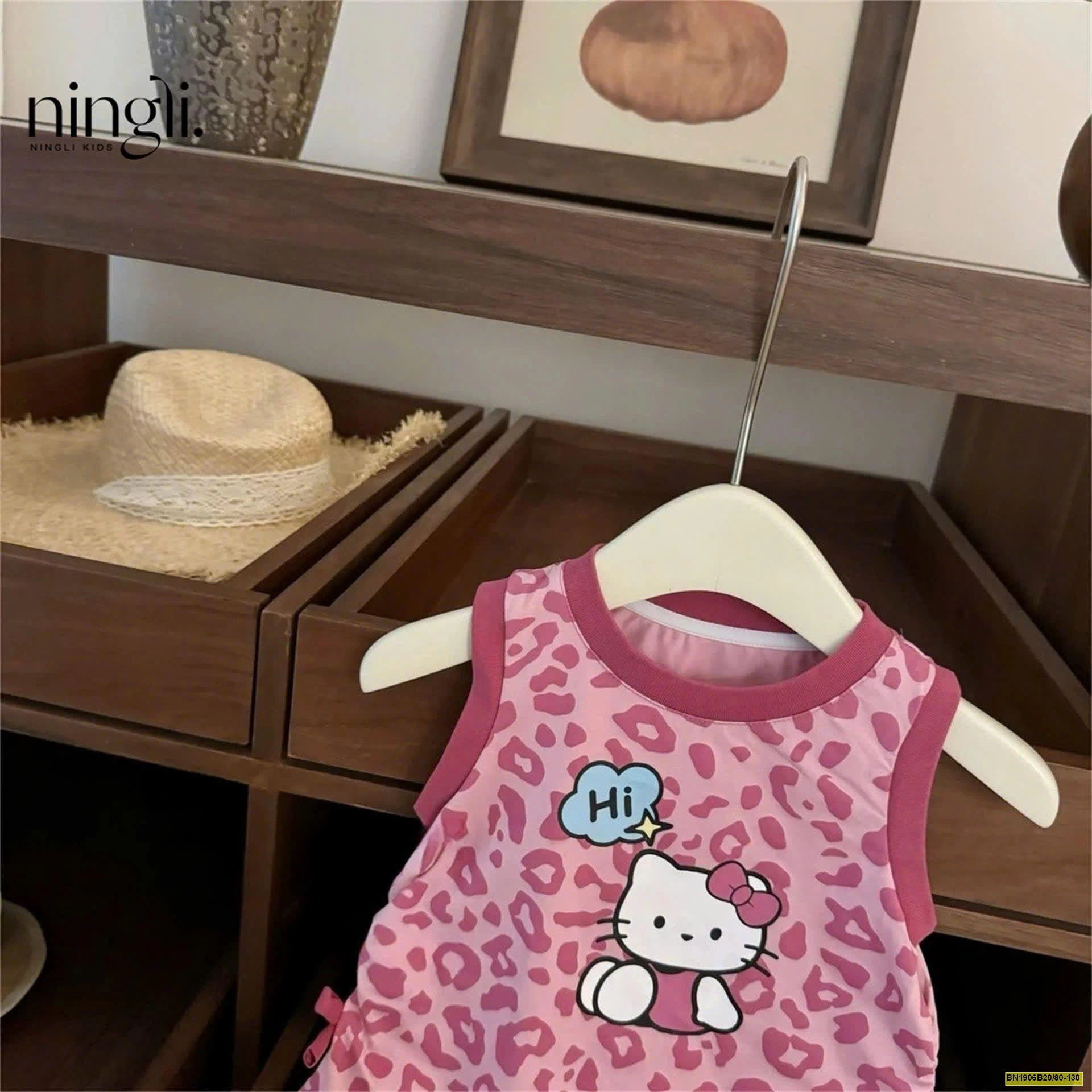 VÁY KITTY TONE HỒNG DỄ THƯƠNG