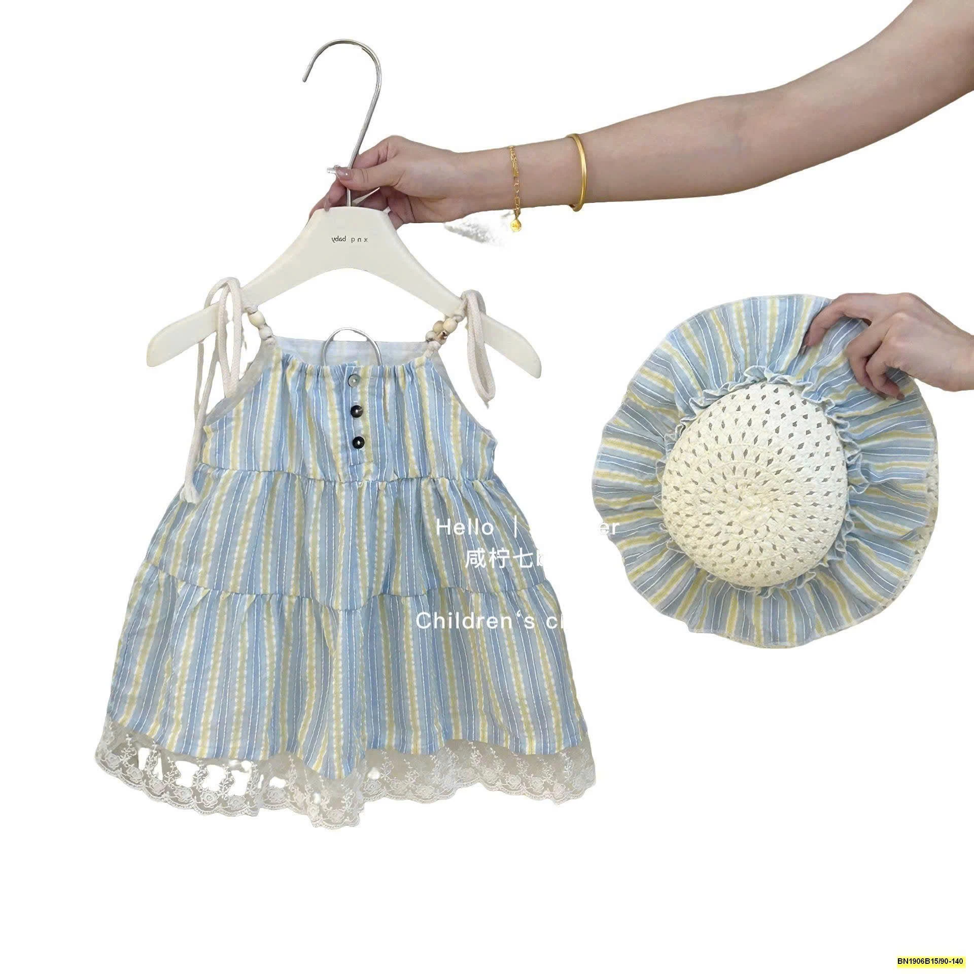 VÁY 2 DÂY PHỐI SỌC CHO BÉ ( TẶNG KÈM MŨ )