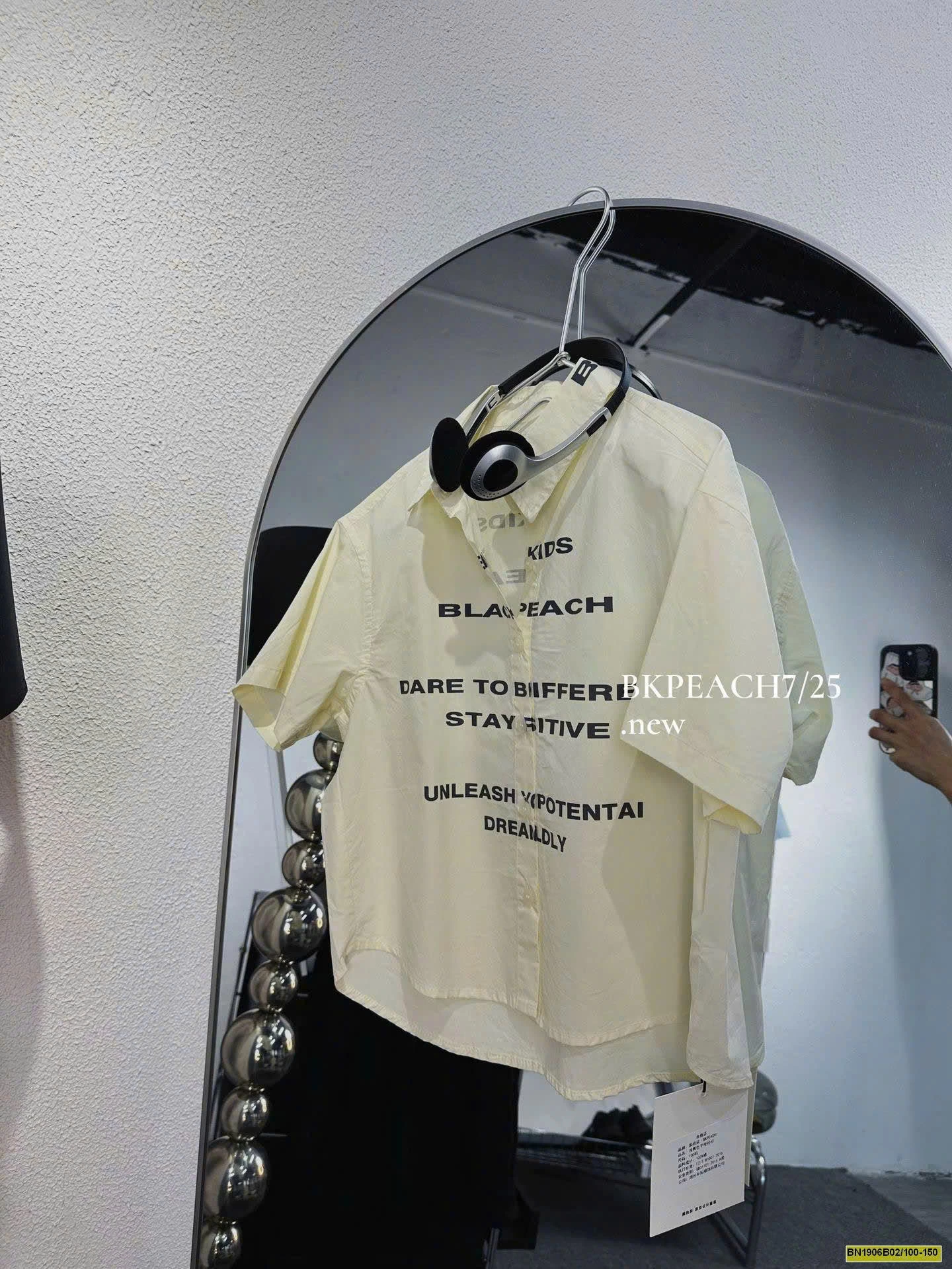 ÁO SƠ MI DÁNG RỘNG IN CHỮ