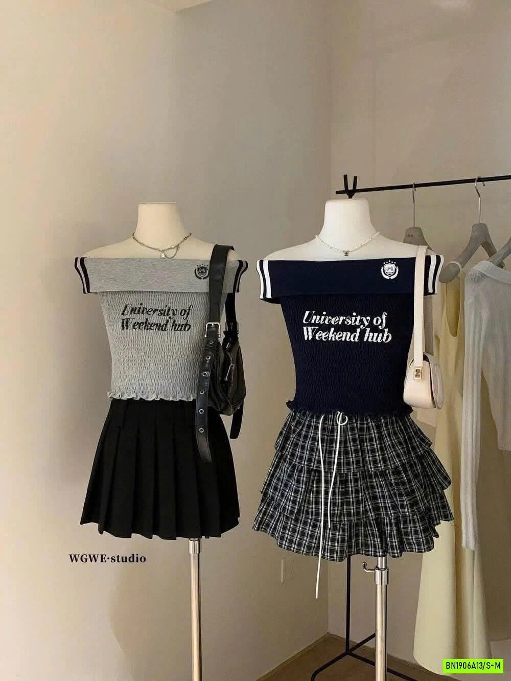 ÁO TRỄ VAI IN CHỮ WGWE