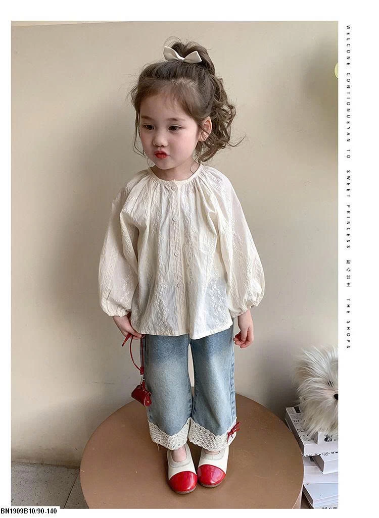 QUẦN JEAN SUÔNG MIX REN