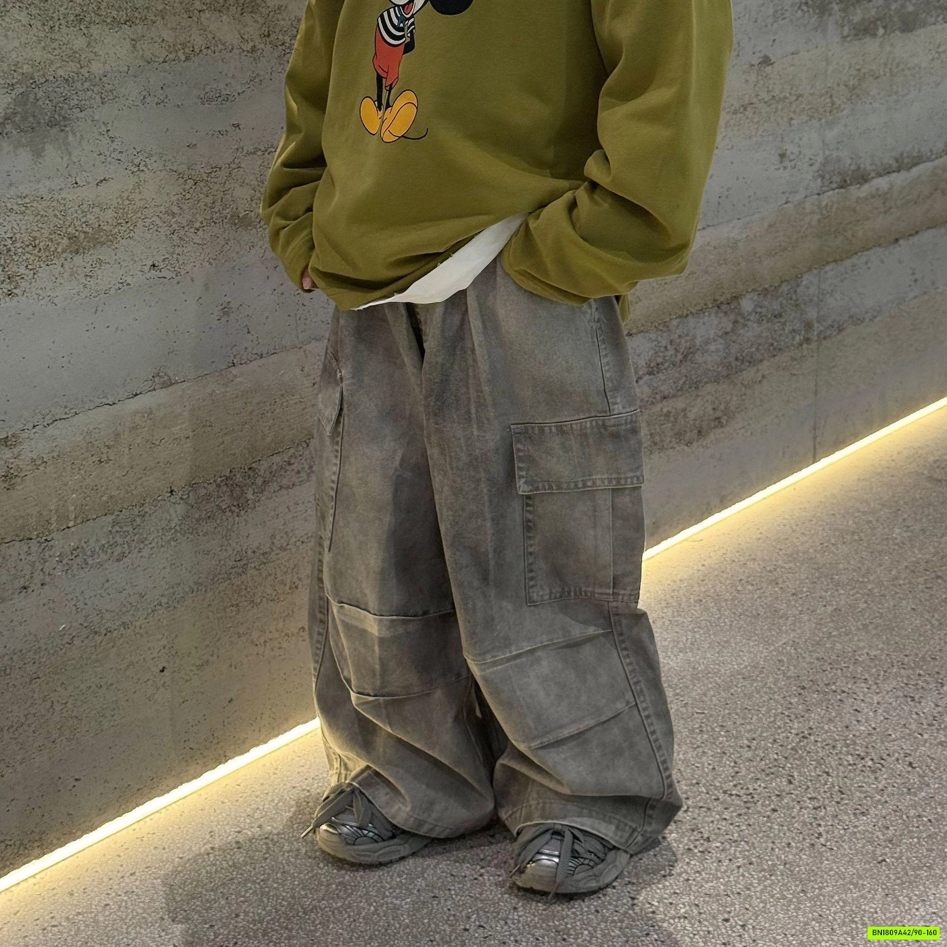 JEANS SUÔNG LOANG MÀU TÚI HỘP