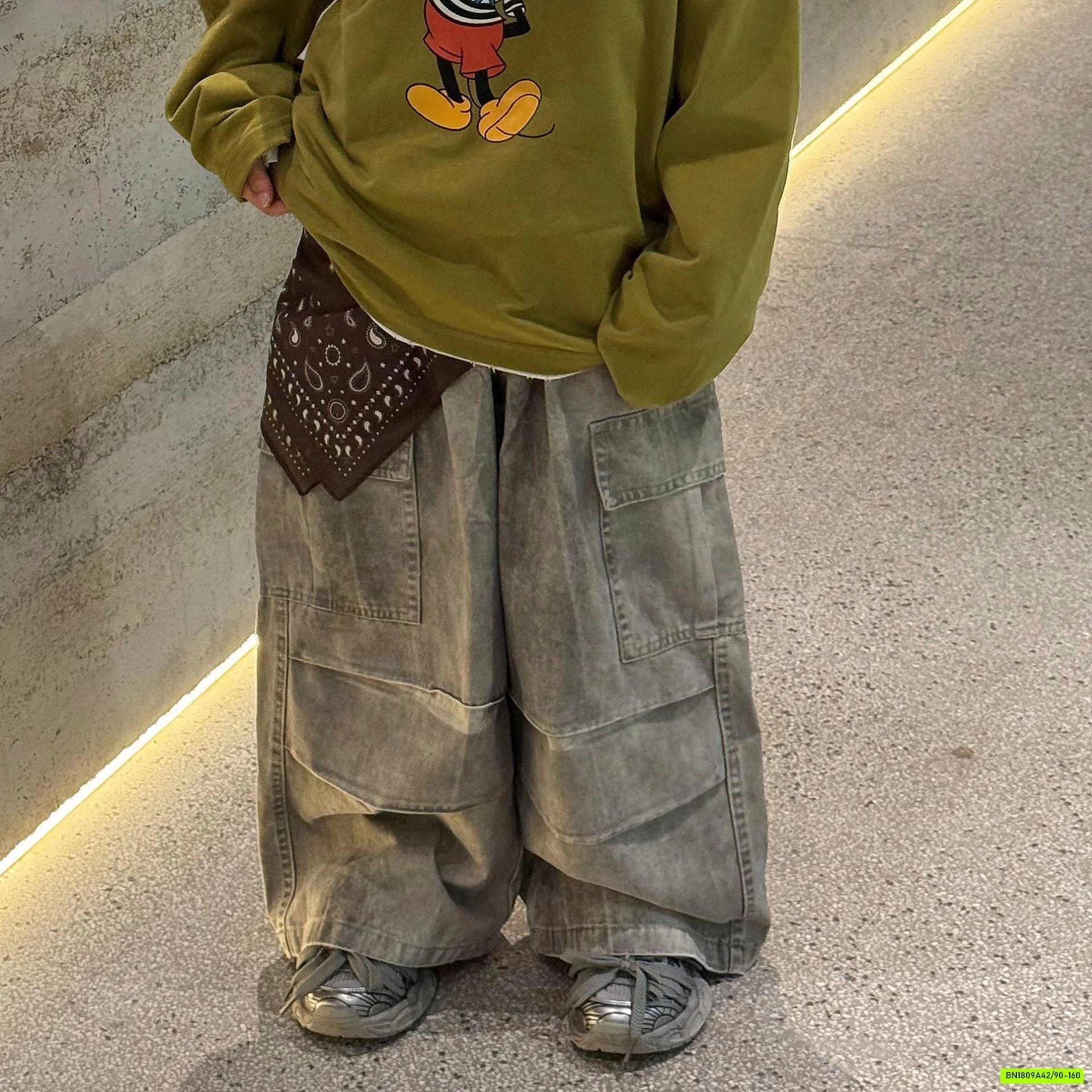 JEANS SUÔNG LOANG MÀU TÚI HỘP