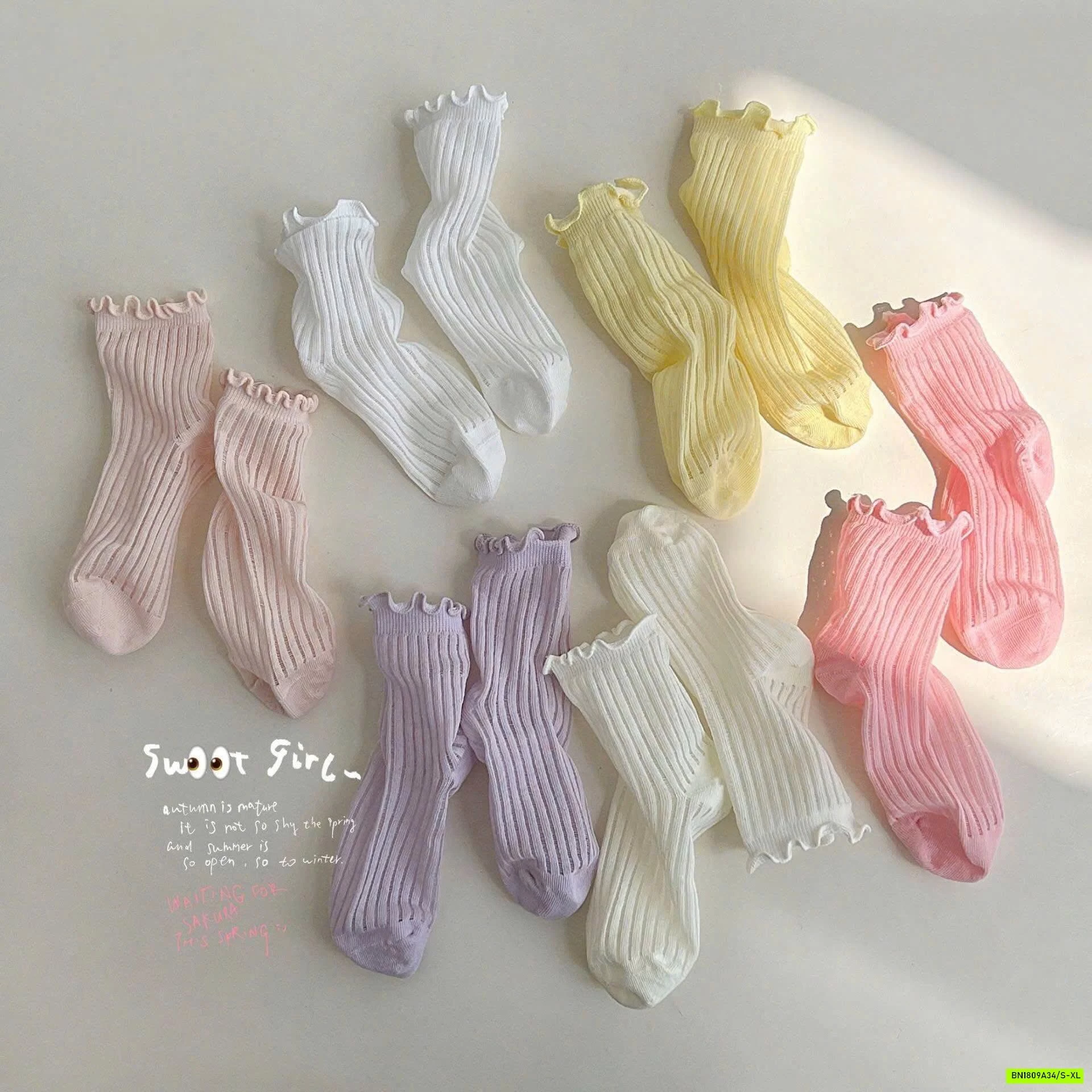 SET 4 ĐÔI TẤT CỔ CAO DỄ THƯƠNG