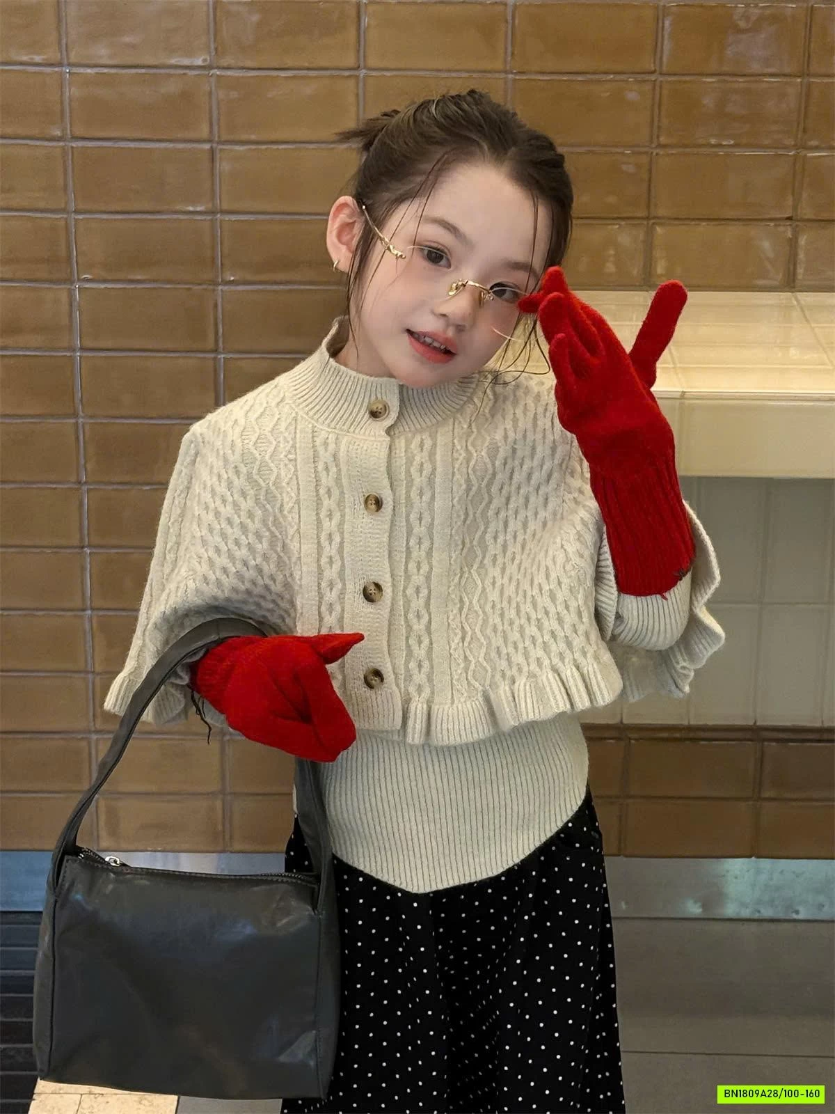 CHOÀNG LEN TIỂU THƯ