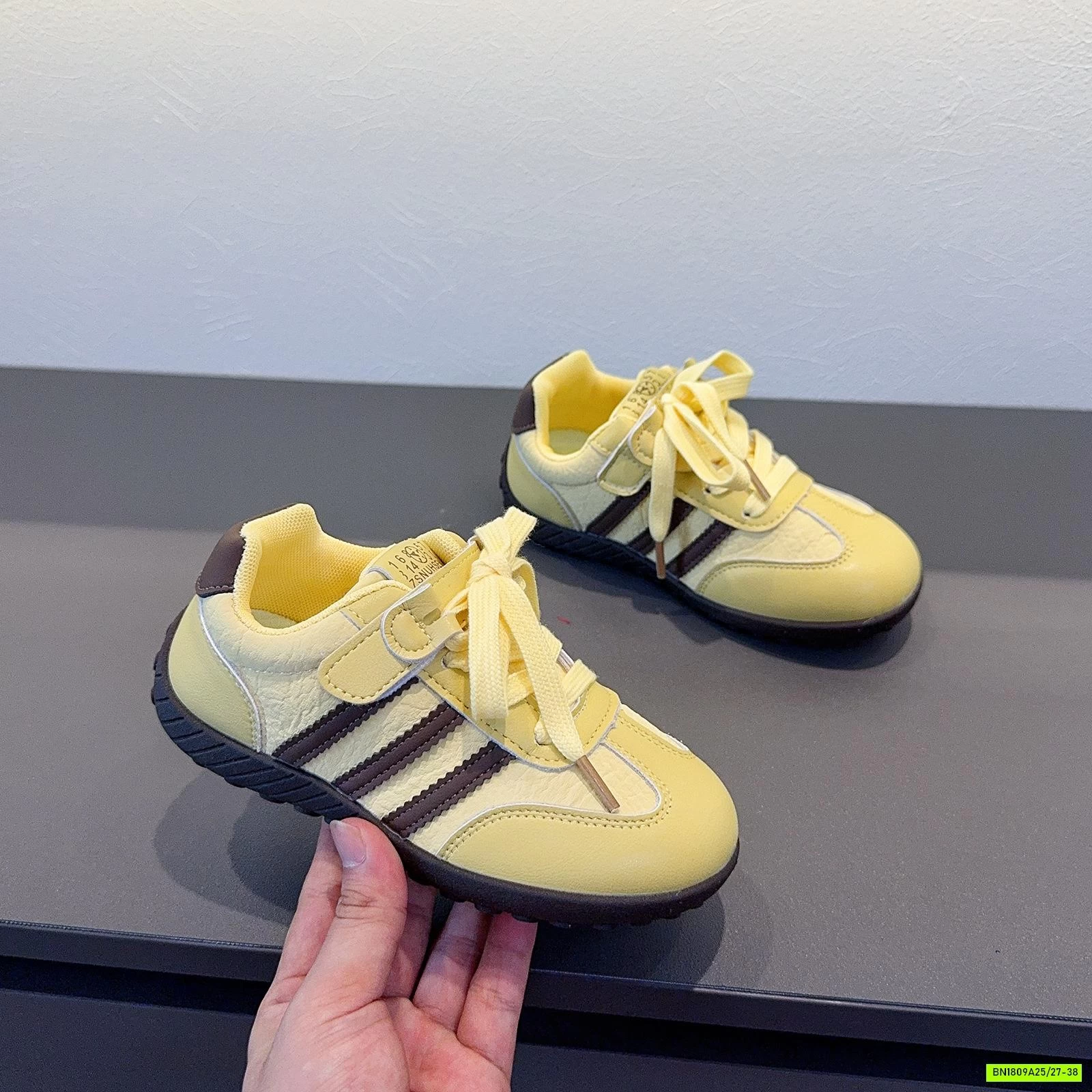 BST GIÀY THỂ THAO PHỐI SỌC CAO CẤP