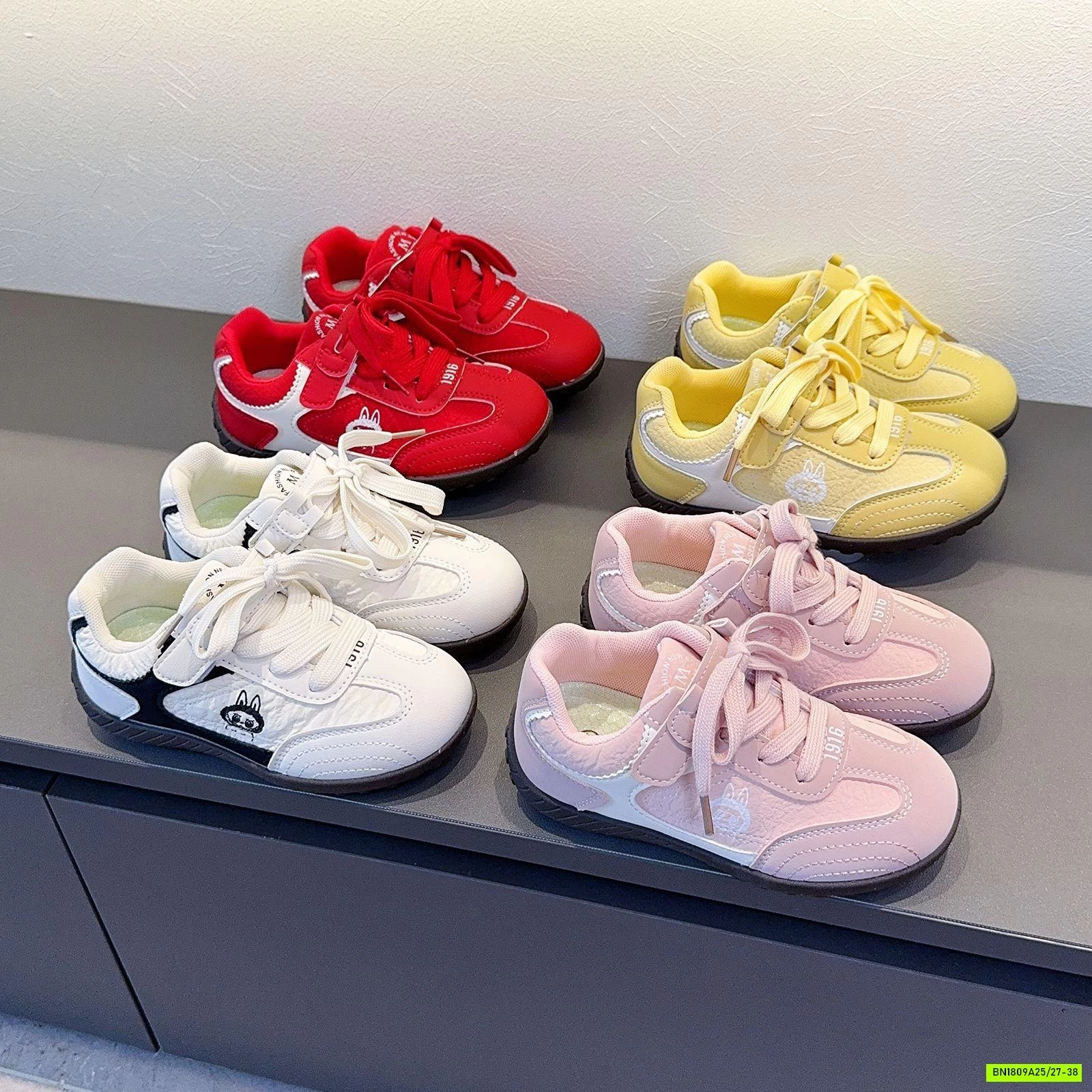 BST GIÀY THỂ THAO PHỐI SỌC CAO CẤP