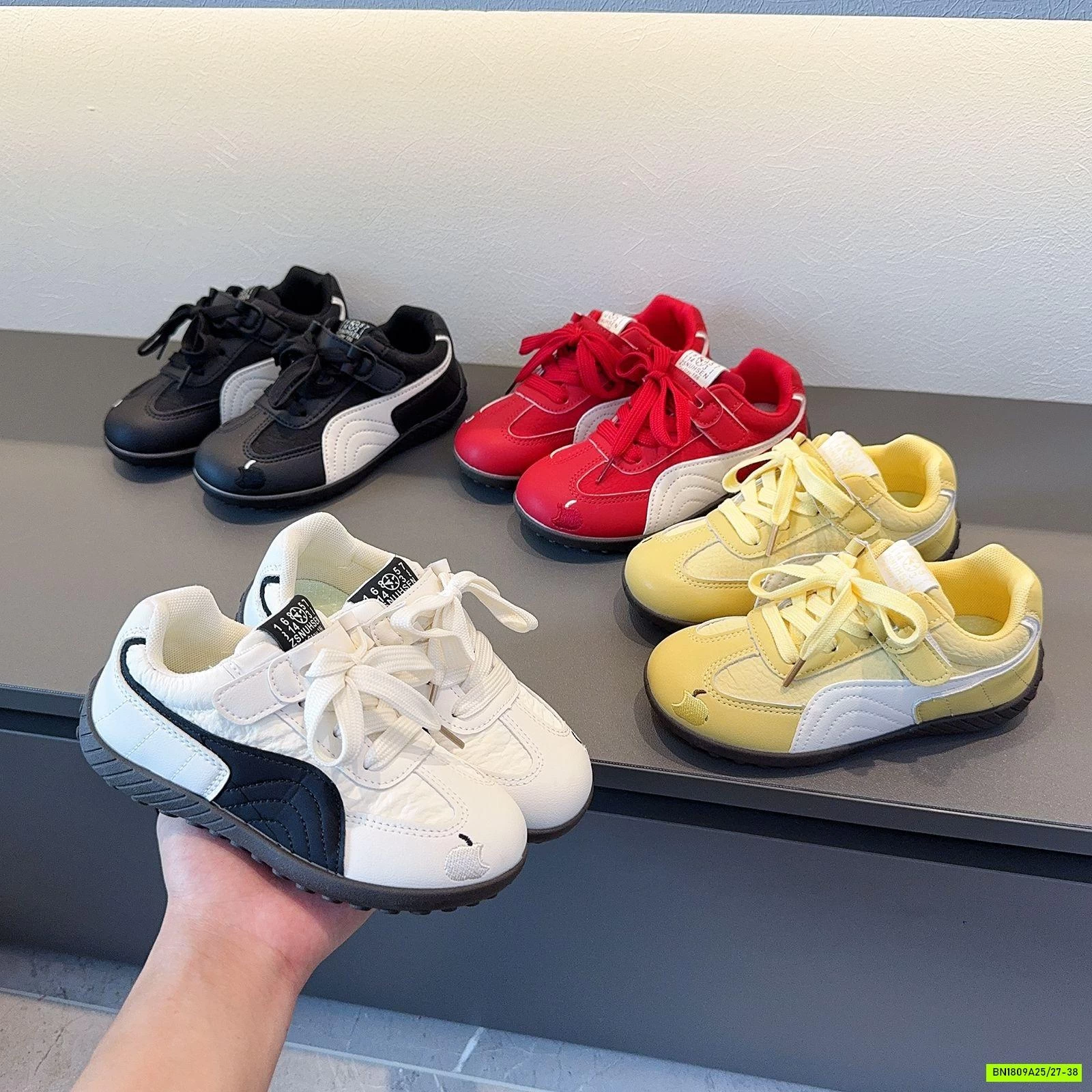 BST GIÀY THỂ THAO PHỐI SỌC CAO CẤP