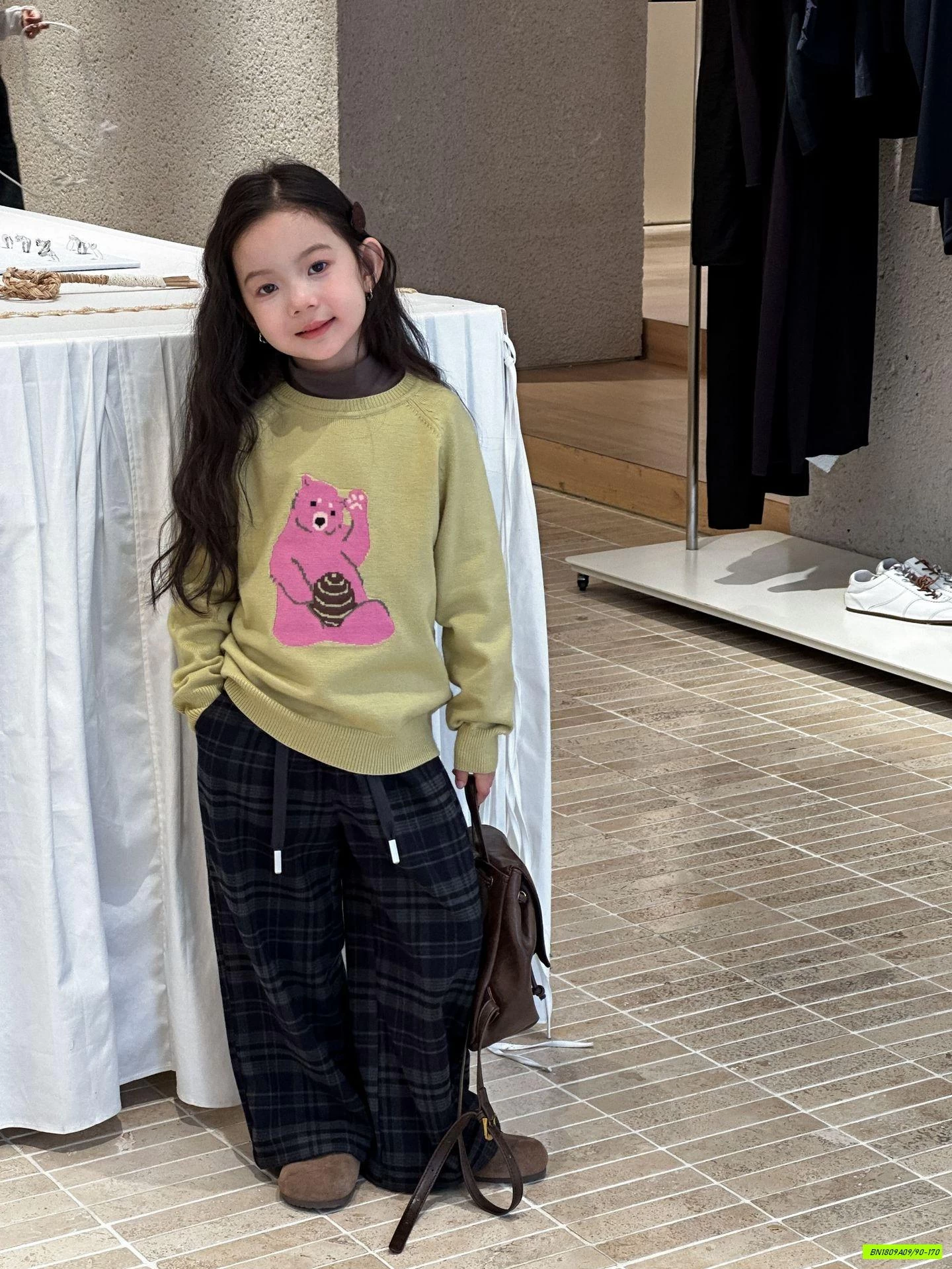 ÁO LEN IN HÌNH 25G172 AMBB