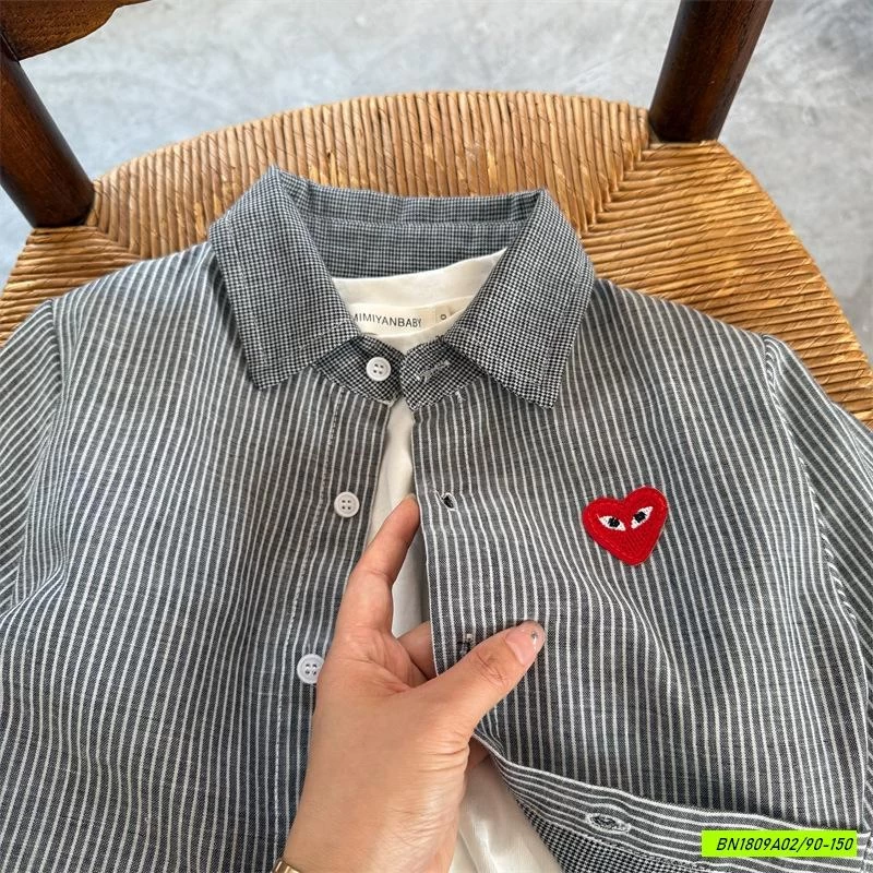 SƠ MI KẺ SỌC LOGO TRAI TYM MMY