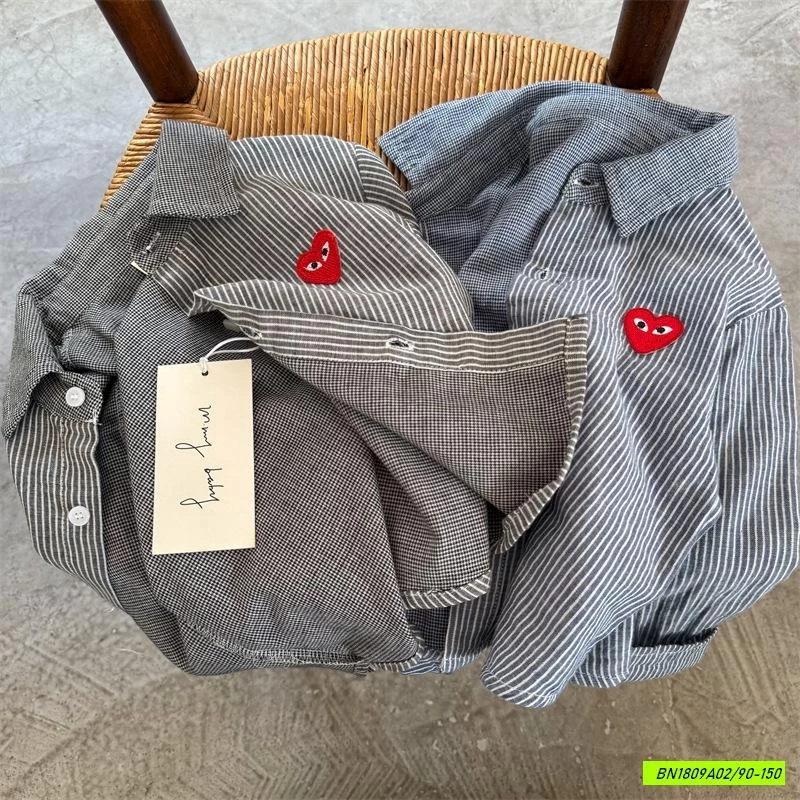 SƠ MI KẺ SỌC LOGO TRAI TYM MMY