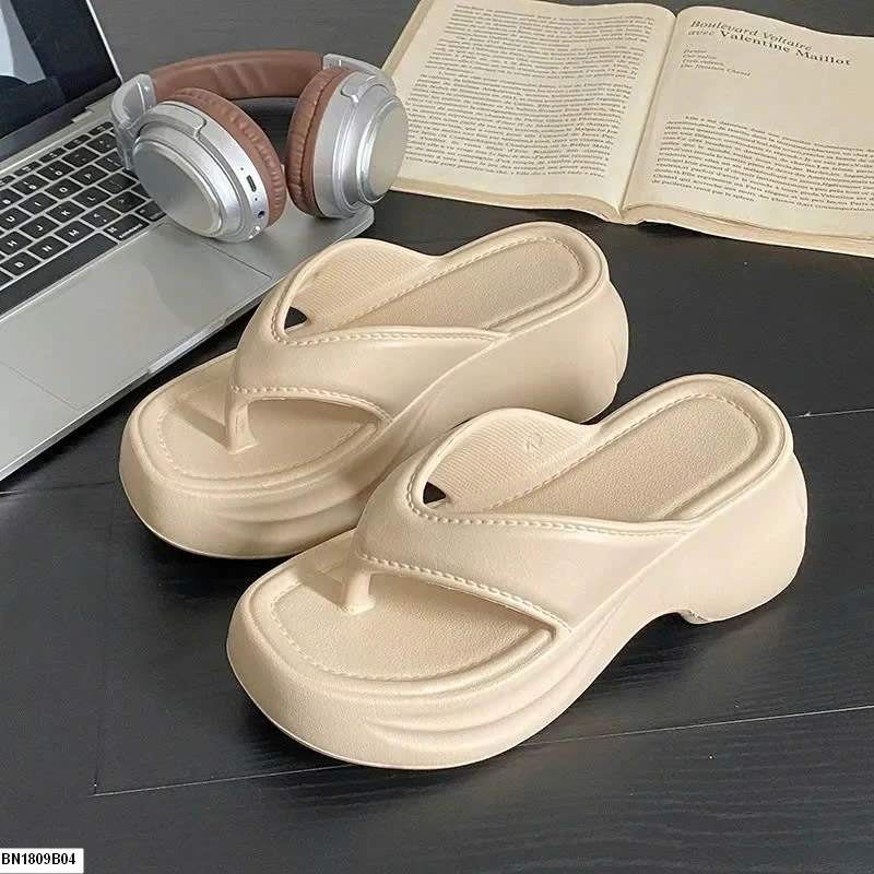 DÉP TÔNG NHỰA ĐÚC  ĐẾ CAO