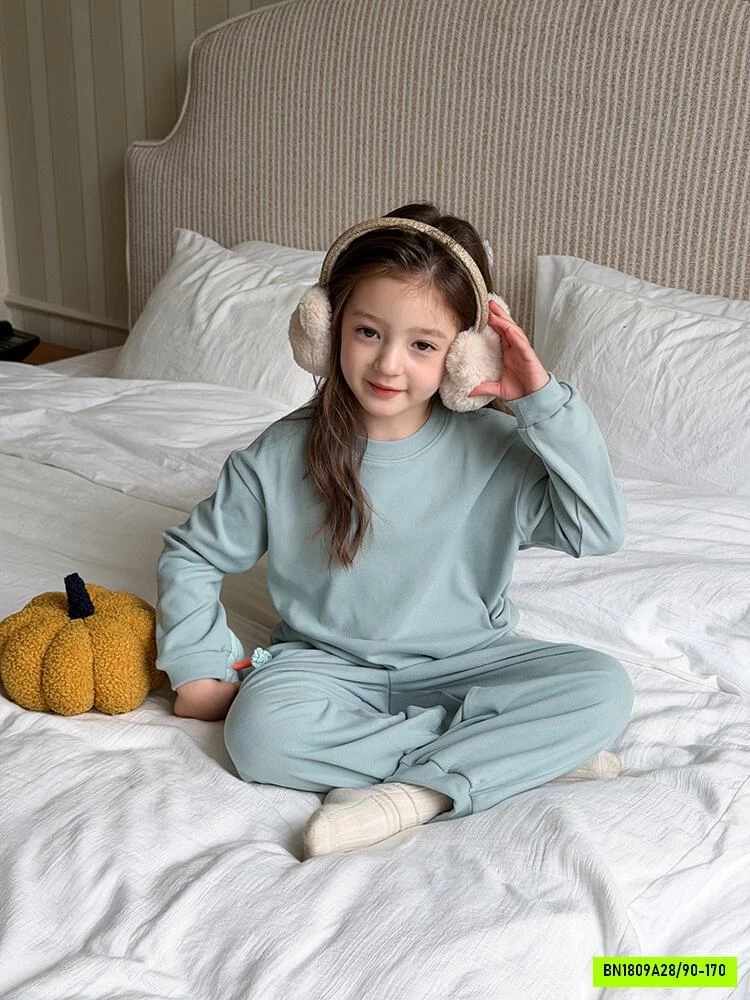 BỘ NỈ 25H034 AMBB