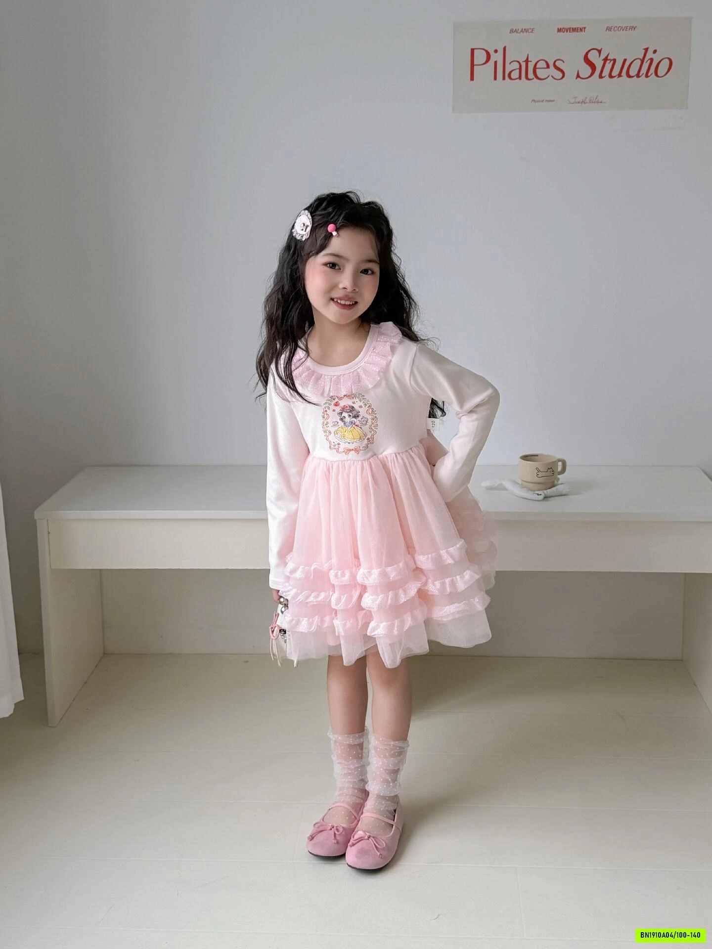 VÁY PHỐI REN BÉ GÁI