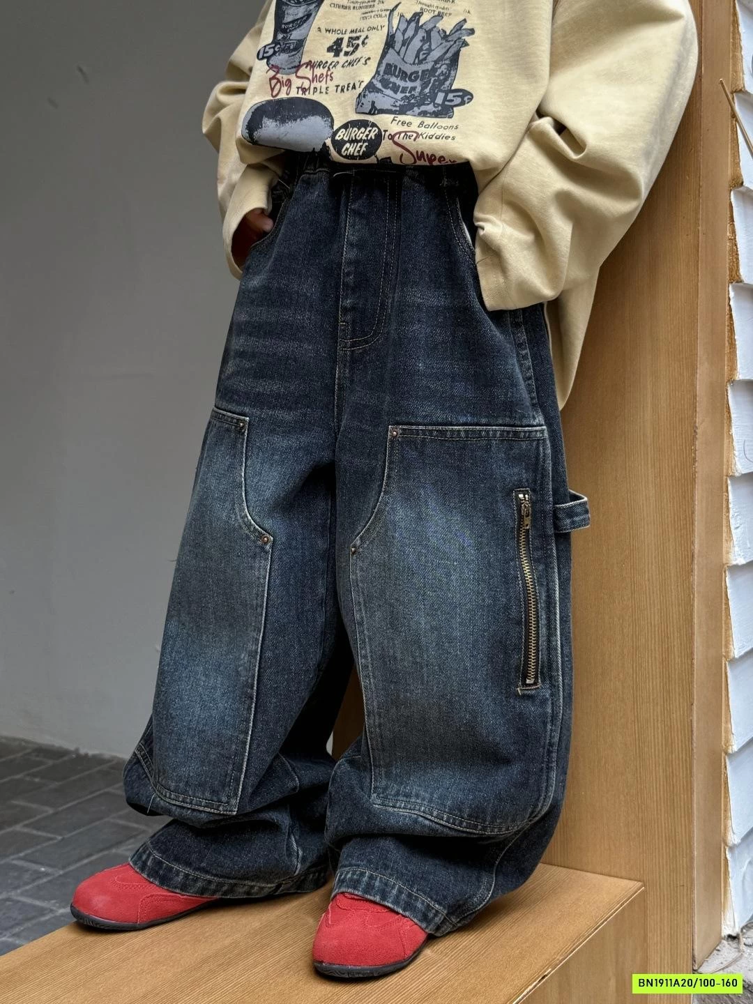 QUẦN JEANS SUÔNG TÚI KHÓA BẢN TO