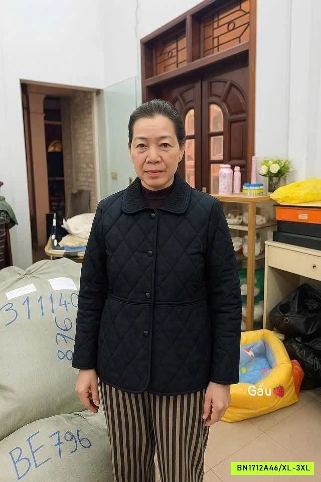 KHOÁC PHAO TRẦN TRÁM TẶNG MẸ