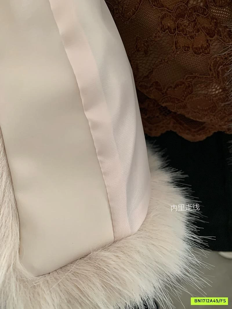 KHOÁC GILE LÔNG SANG CHẢNH