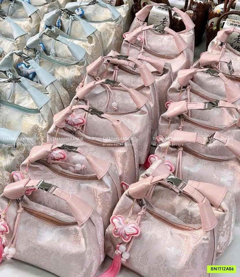 TÚI XÁCH MINI CẦM TAY THÊU CỔ TRANG