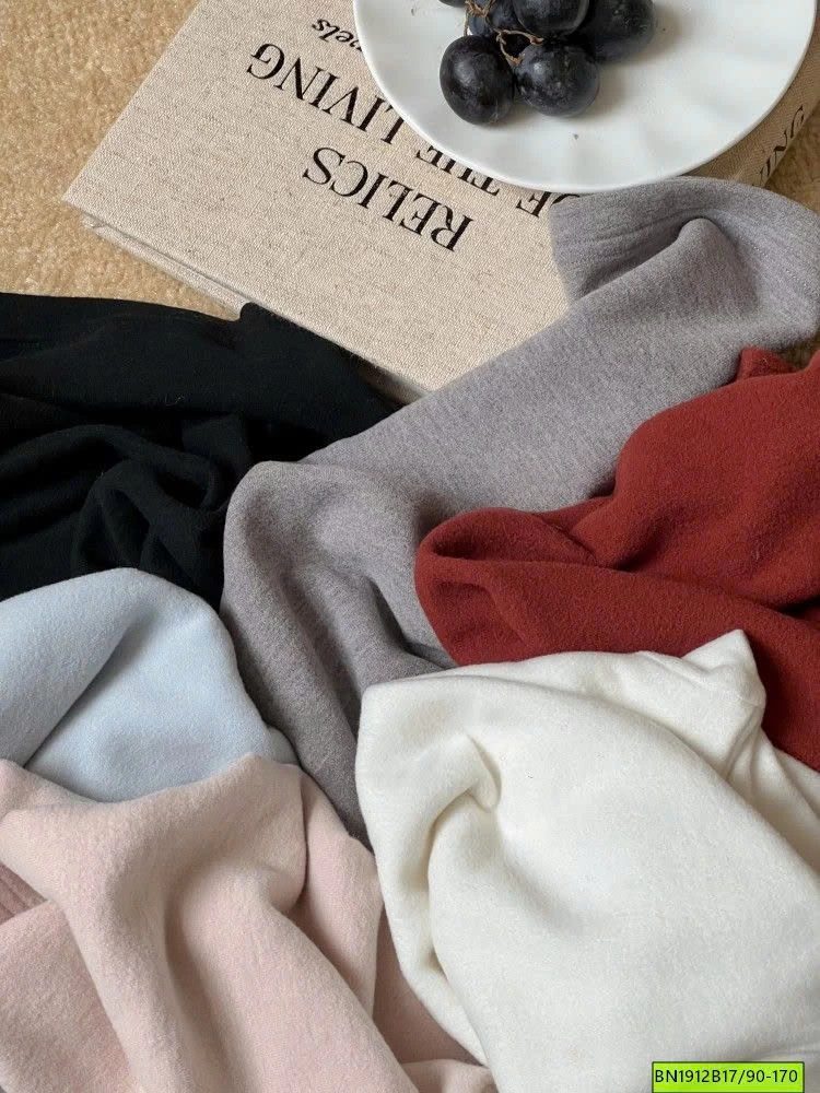 ÁO GIỮ NHIỆT TAG LƯNG AMBB 25K064