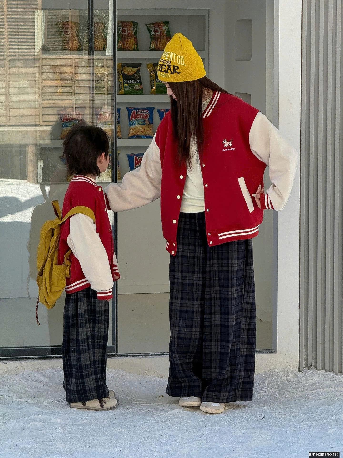 ÁO KHOÁC NỈ LOGO NGỰA  MẸ VÀ BÉ