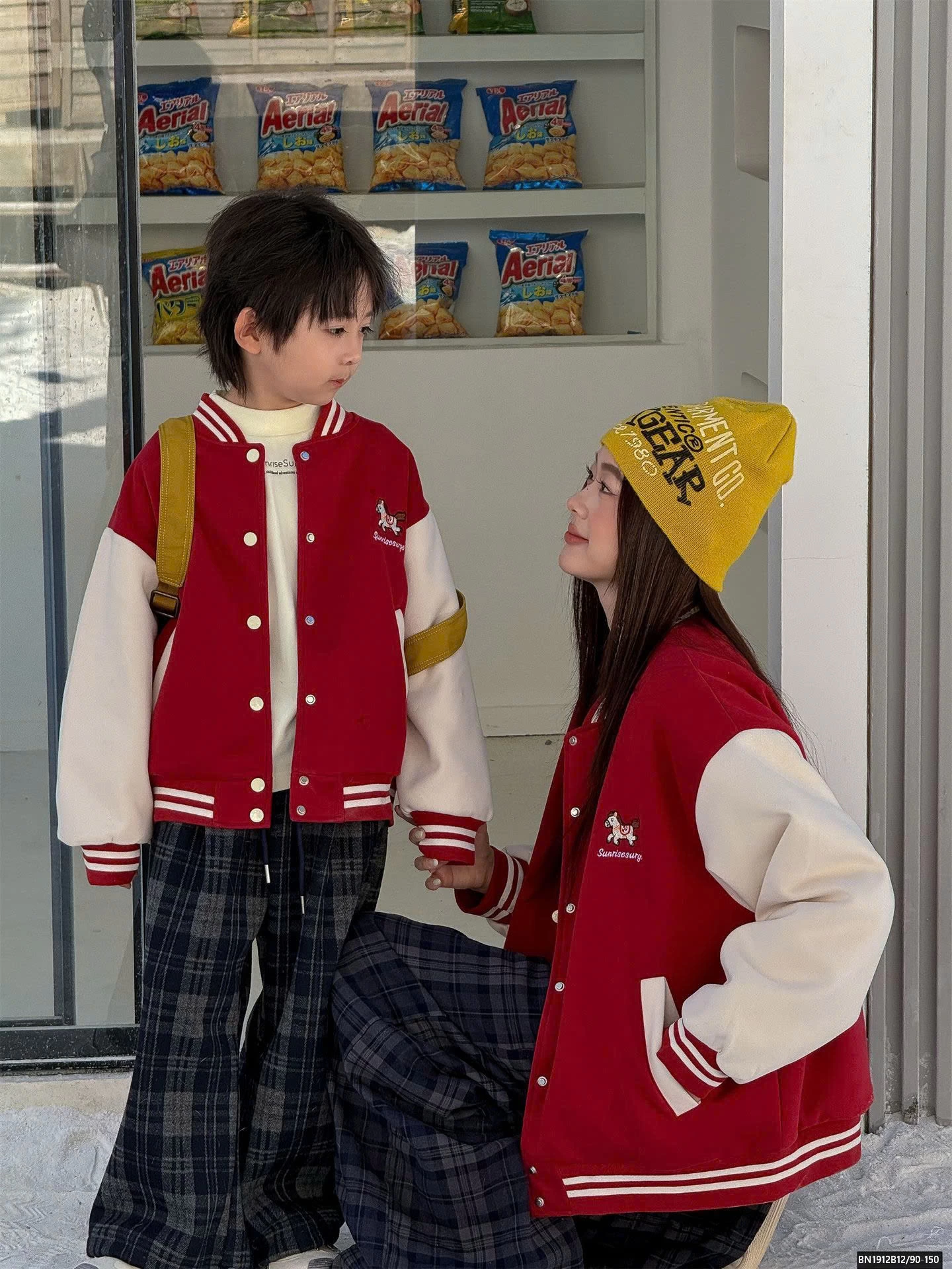 ÁO KHOÁC NỈ LOGO NGỰA  MẸ VÀ BÉ