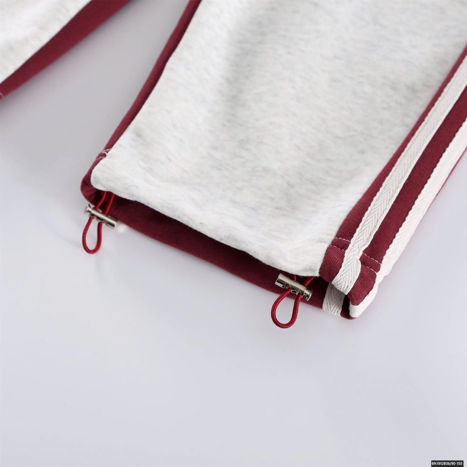 QUẦN NỈTHỂ THAO LOGO NGỰA  MẸ VÀ BÉ