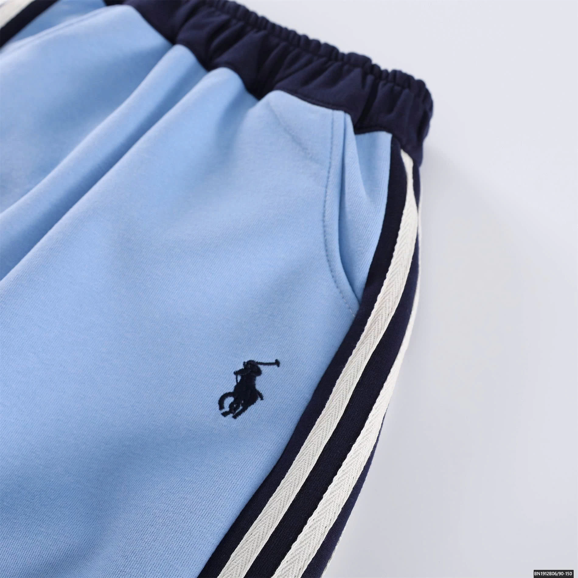 QUẦN NỈTHỂ THAO LOGO NGỰA  MẸ VÀ BÉ