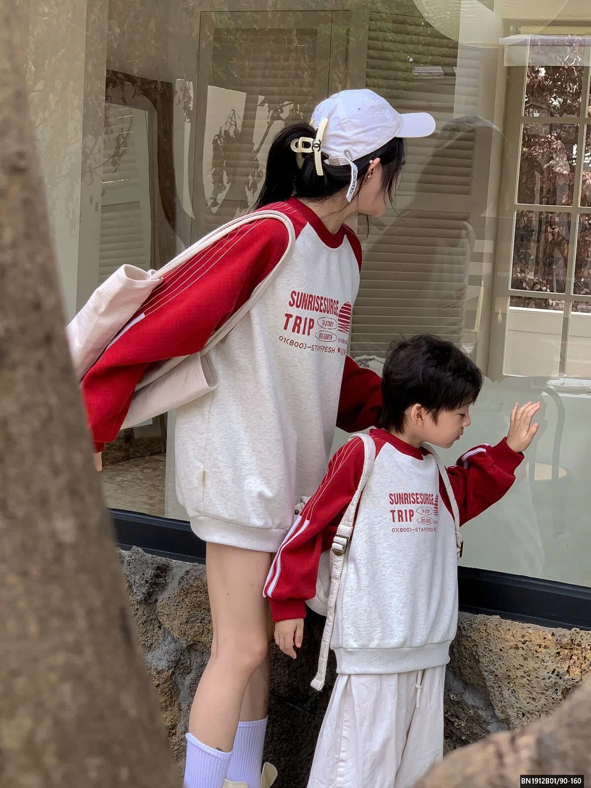 ÁO NỈ PHỐI MÀU TAY MẸ VÀ BÉ