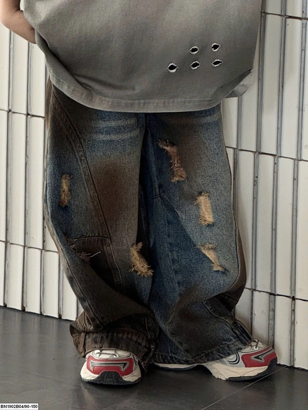 SÉT QUẦN JEAN XANH CÀO RÁCH MIX ÁO THUN XÁM