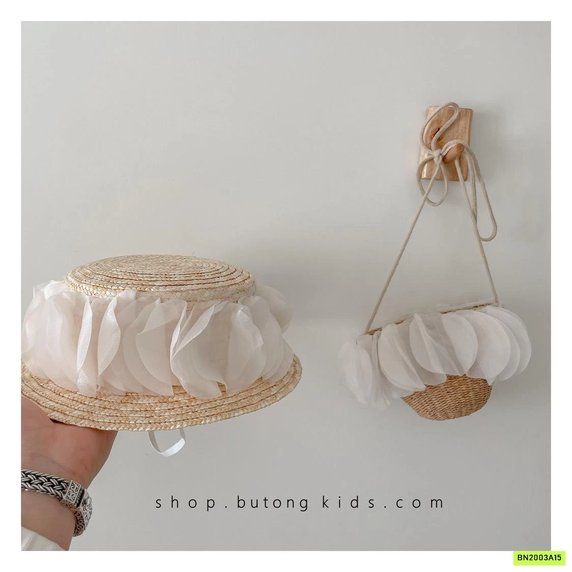 SÉT MŨ + TÚI CÓI ĐI BIỂN