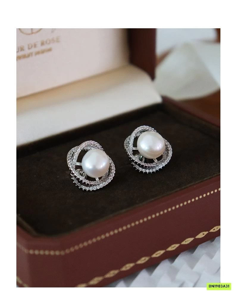 BỘ HOA TAI NGỌC TRAI VŨ TRỤ