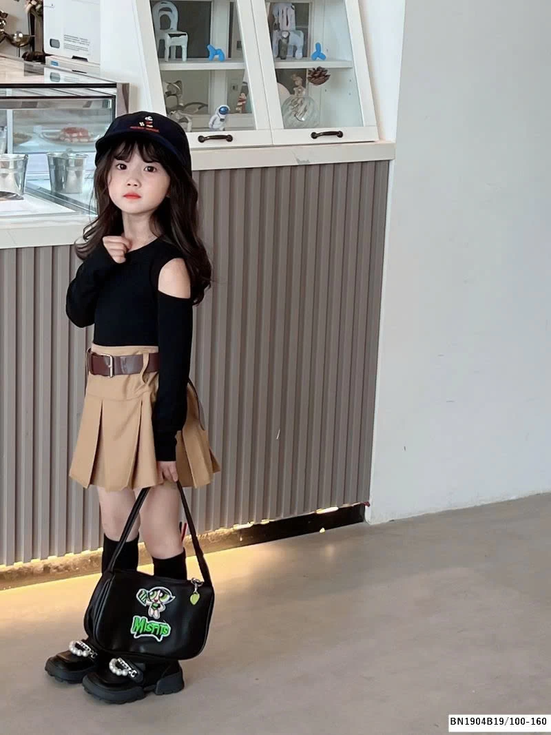 SÉT CHÂN VÁY CHỮ A MIX ÁO ĐE HỞ VAI