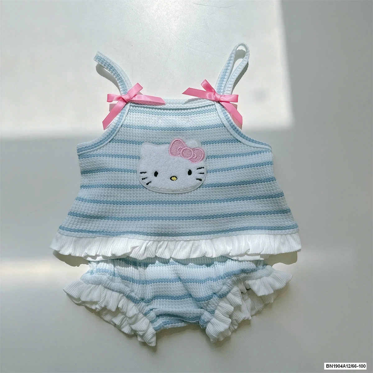 SÉT GÂN KITTY DỄ THƯƠNG