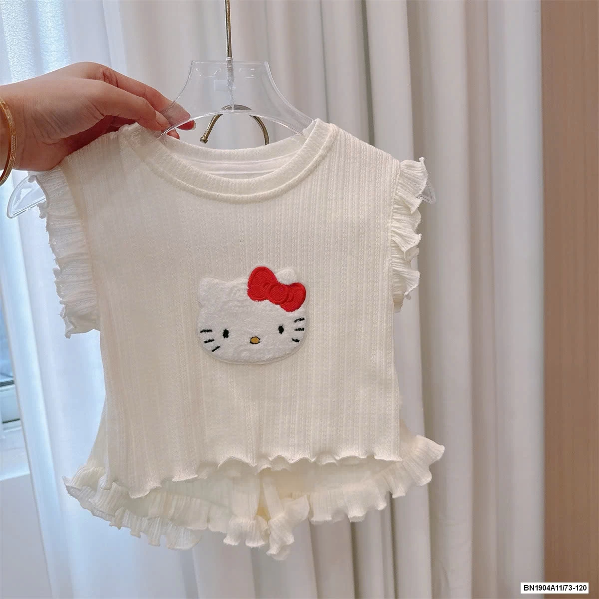 BỘ KITTY VIỀN BÈO