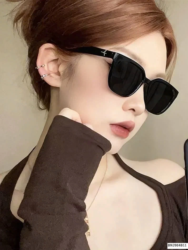 KÍNH THỜI TRANG NỮ