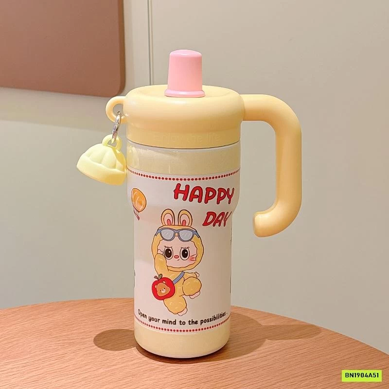 BÌNH UỐNG NƯỚC CÓ TAY CẦM LABUBU