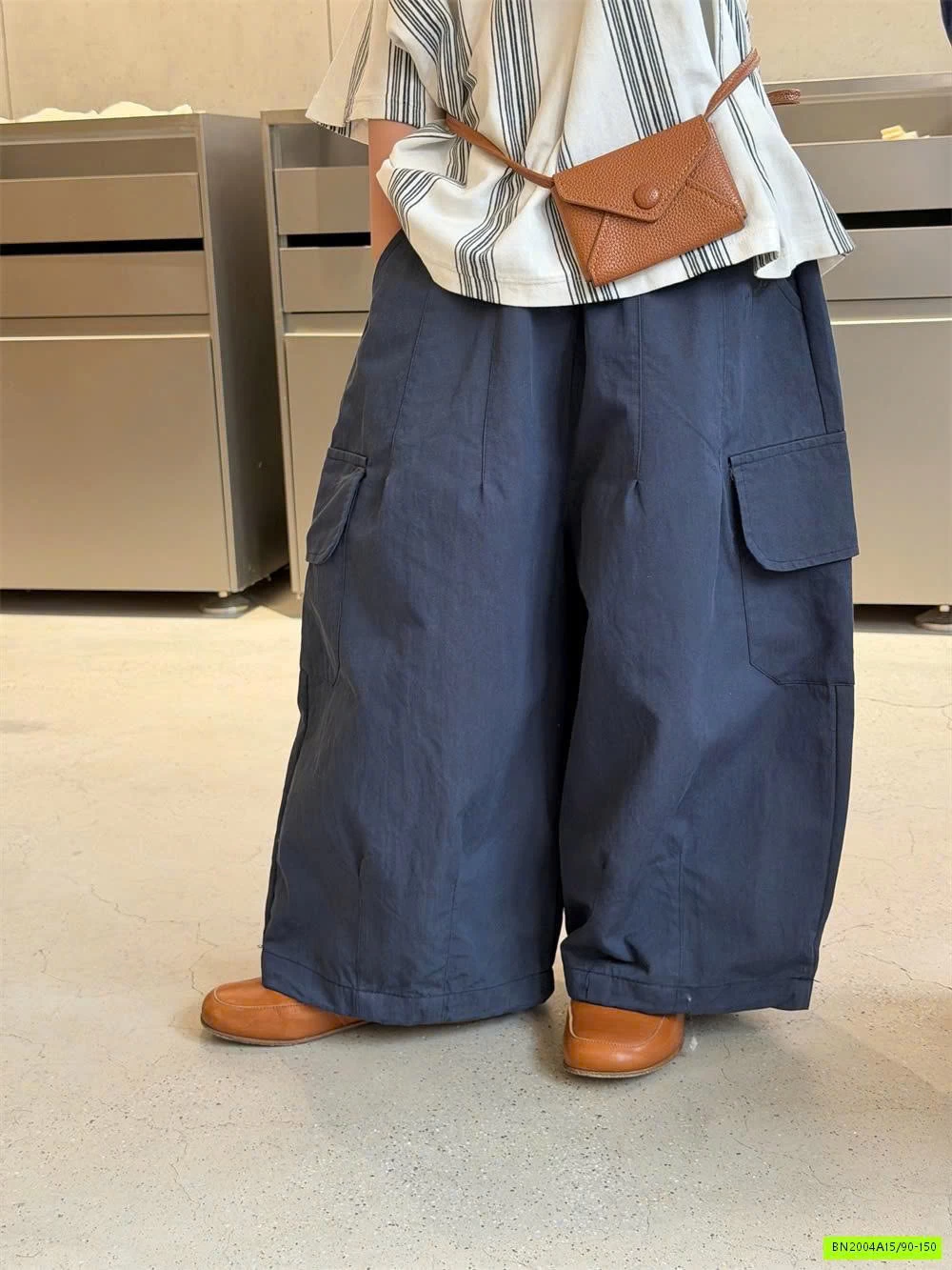 QUẦN GIÓ RỘNG TÚI BÊN XDJ