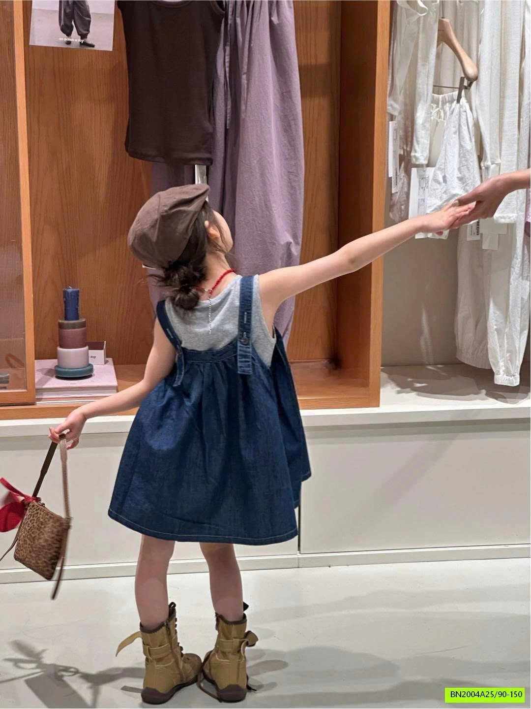 SÉT VÁY JEANS 2 CHI TIẾT