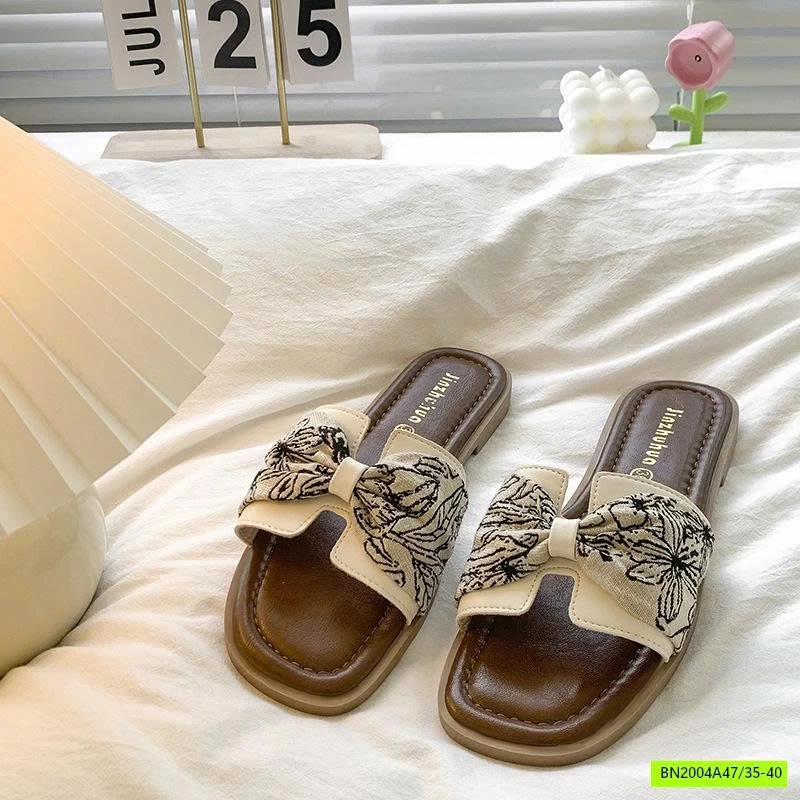 DÉP LÊ QUAI CHỮ H HỌA TIẾT