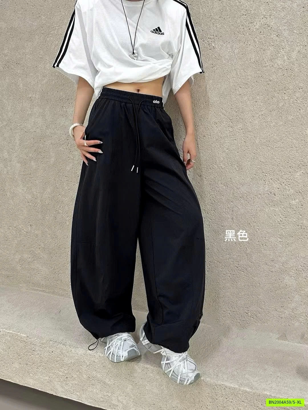 JOGGER GIÓ TRƠN MÀU