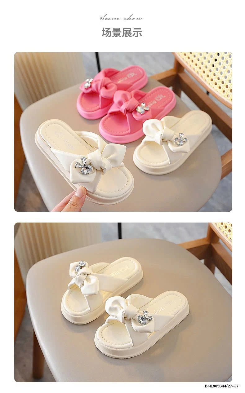 DÉP QUAI NƠ ĐÍNH ĐÁ BG