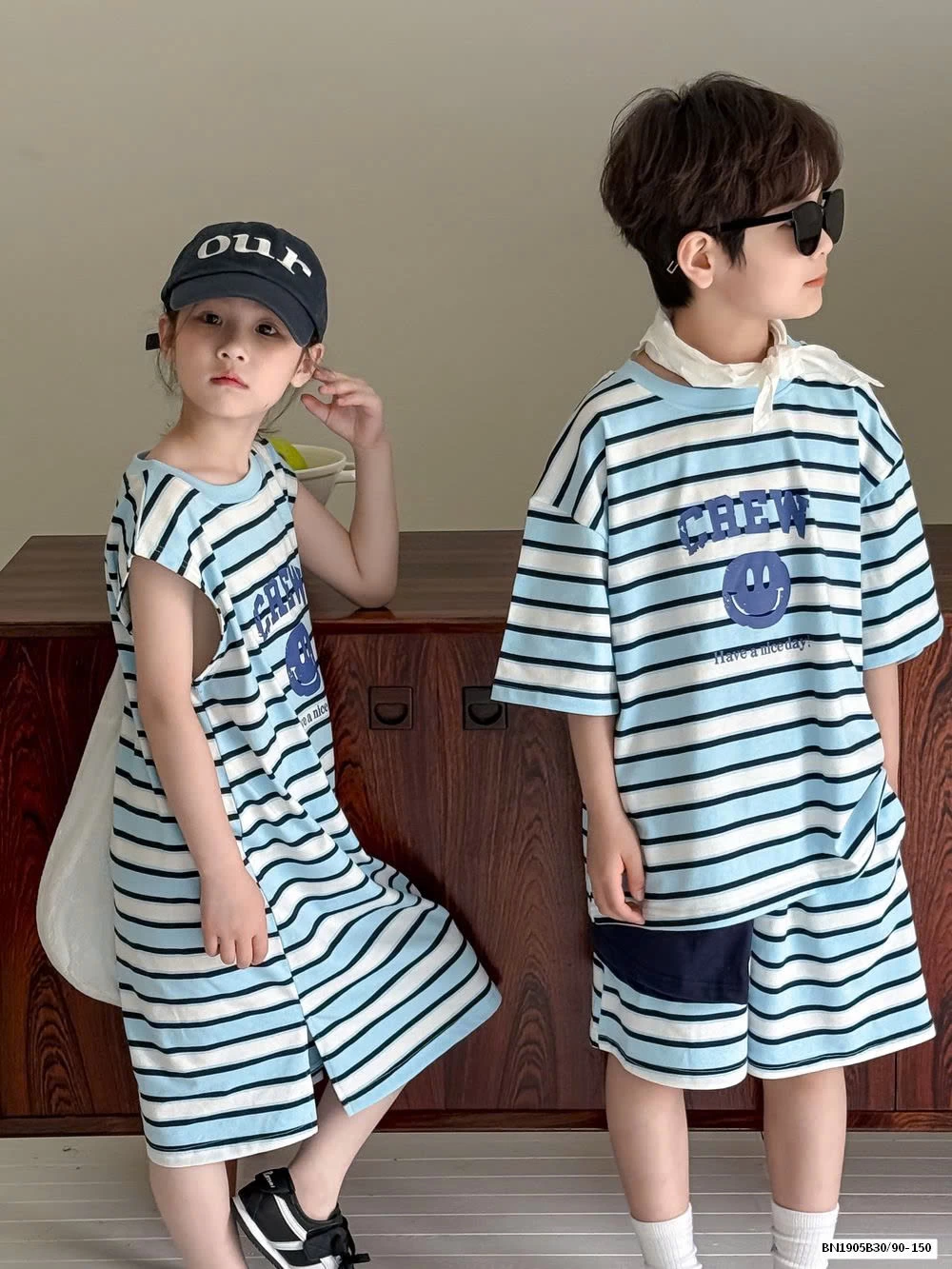 COUPLE KẺ IN CHỮ CREW