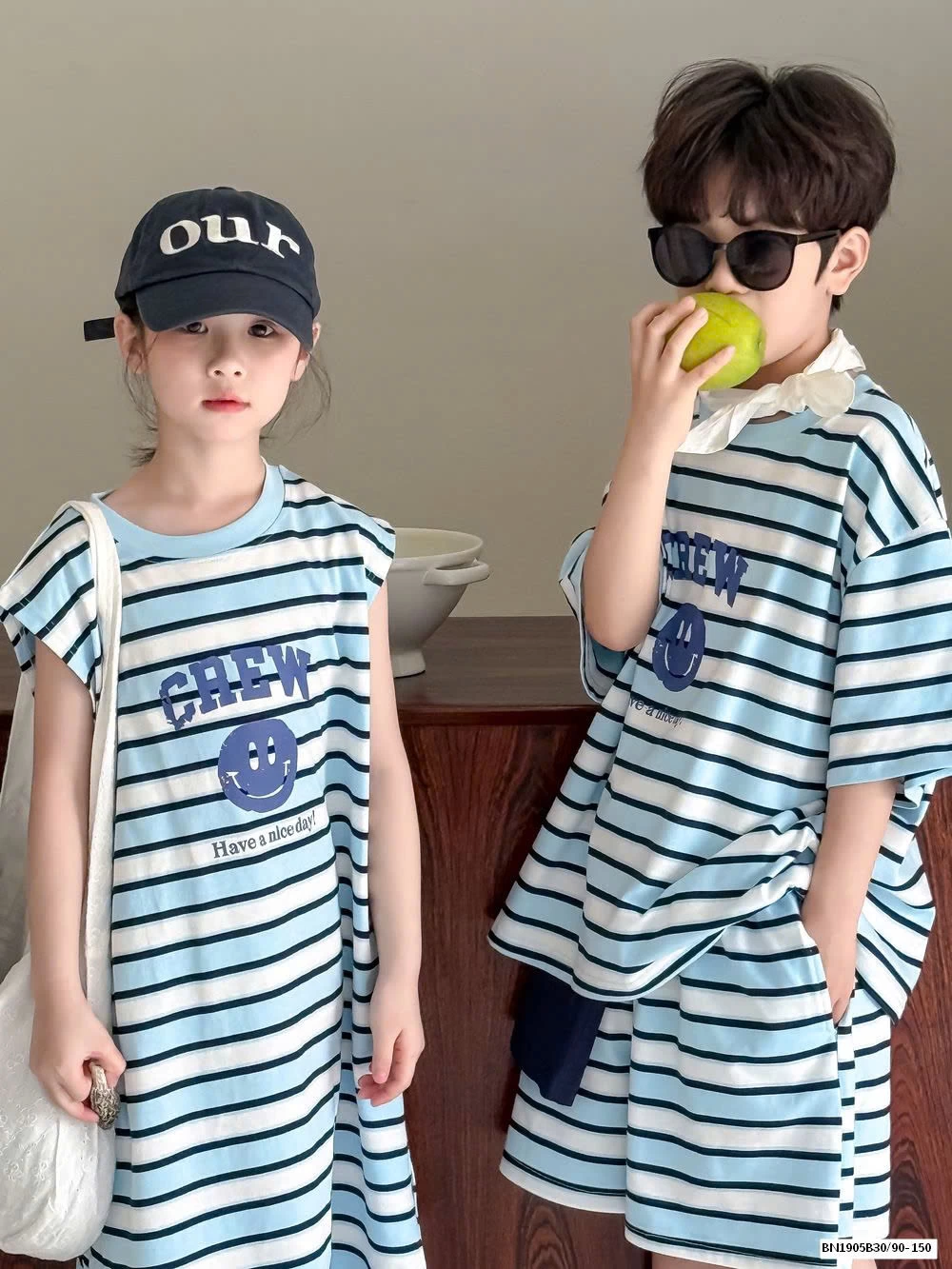 COUPLE KẺ IN CHỮ CREW