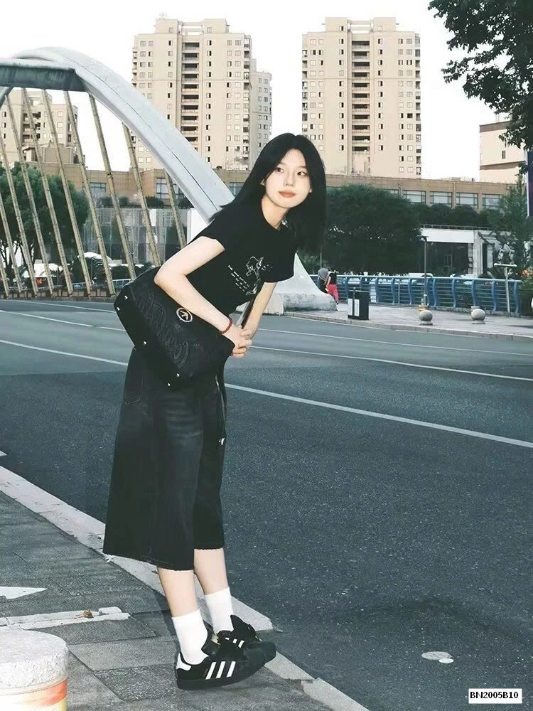 QUẦN JEAN LỬNG NỮ ĐEN